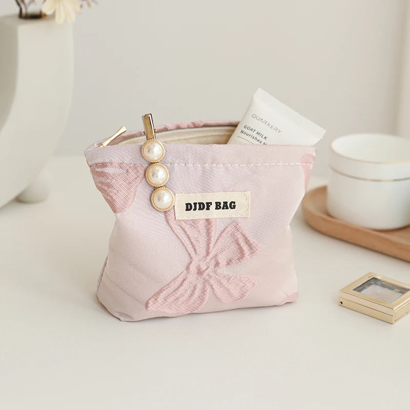 DJDF New Mini Female Cosmetic Bag Portable Soft Small Sanitary Napkin Storage Bag