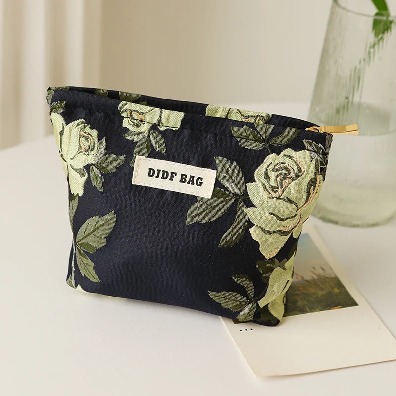 DJDF New Mini Female Cosmetic Bag Portable Soft Small Sanitary Napkin Storage Bag