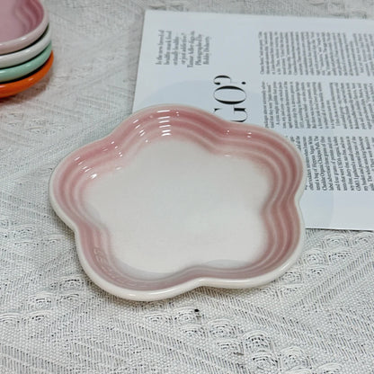 5.5 inch French Style Plum Blossom Sauce Plate for Dessert