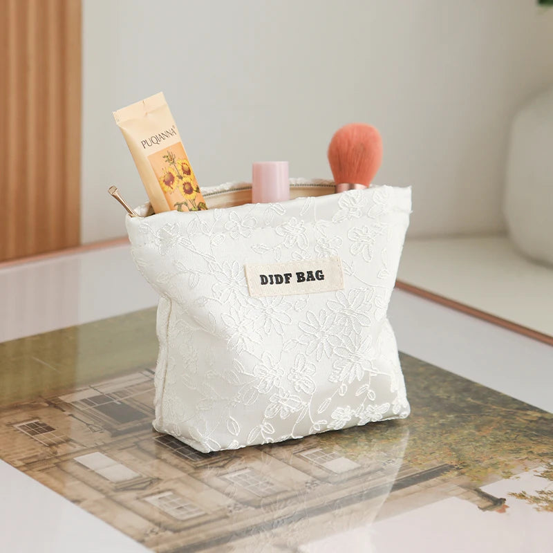 DJDF New Mini Female Cosmetic Bag Portable Soft Small Sanitary Napkin Storage Bag